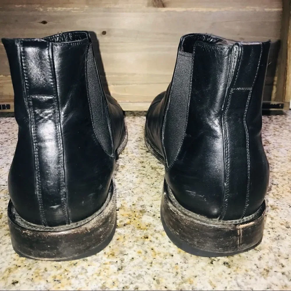 ✅Nisolo Black Leather Chelsea Boots